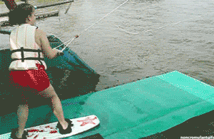 Gif animé ski nautique comique